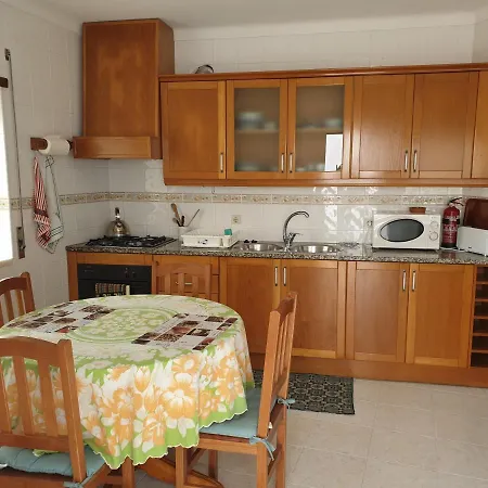 Homelidays Clara شقة *